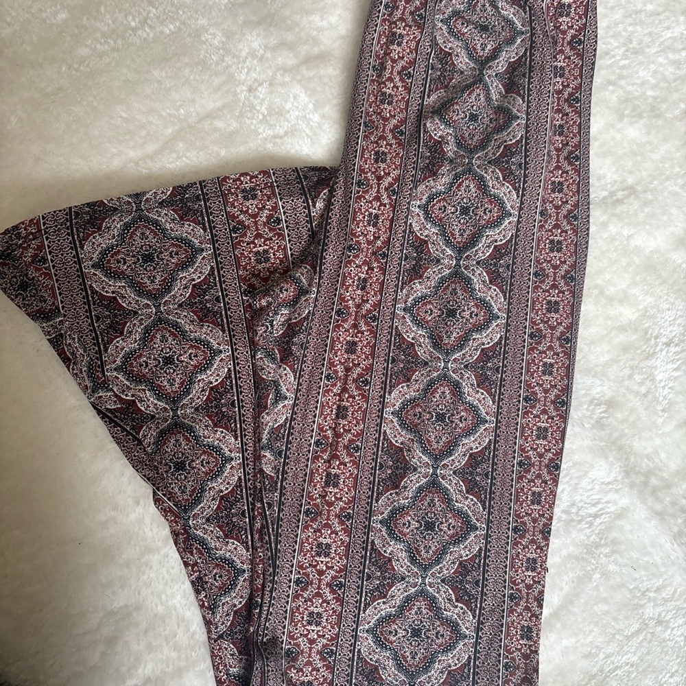 Polly & Esther Red and Black Patterned Pants - Picture 4 of 6